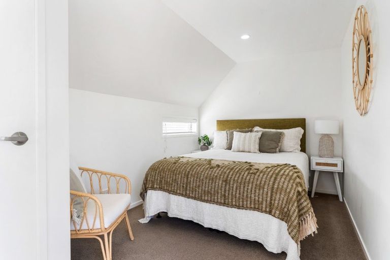 Photo of property in 306 Ocean Road, Whangamata, 3620