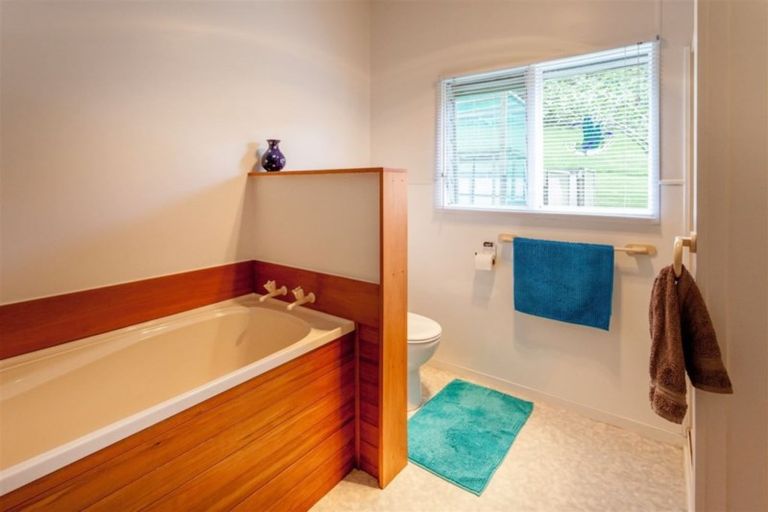 Photo of property in 232 Hikuai School Road, Hikuai, 3579