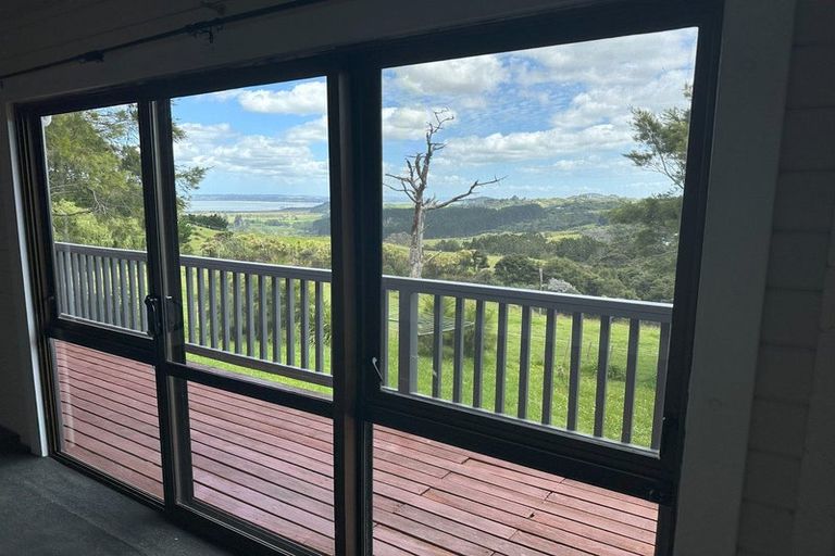 Photo of property in 94 Mclachlan Road, Kaukapakapa, Warkworth, 0984