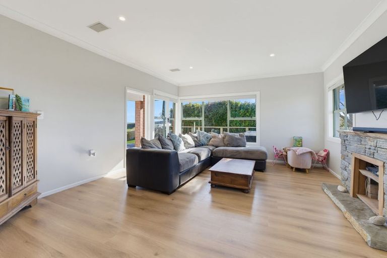 Photo of property in 161 Ranganui Road, Kaiwaka, 0573