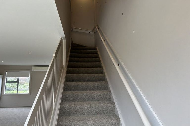 Photo of property in The Terraces, 12/9 Humber Street, Pandora, Napier, 4110