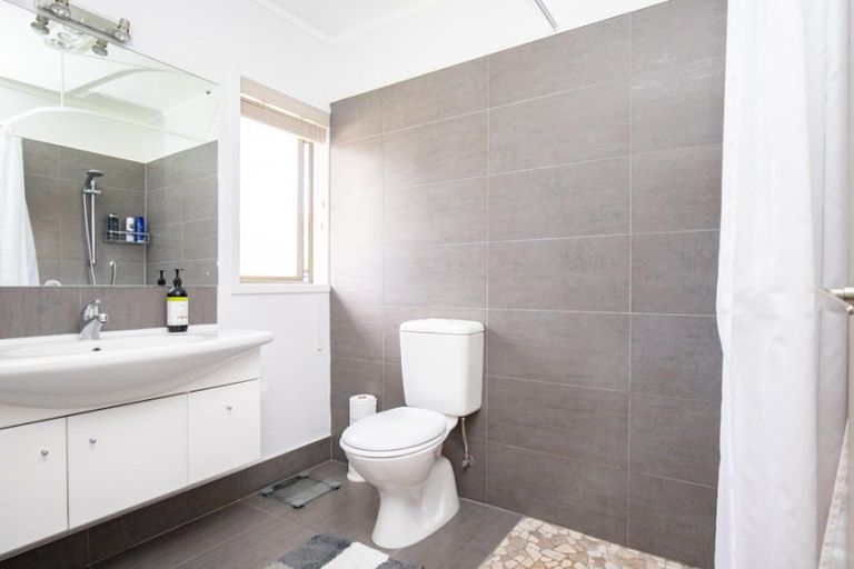 Photo of property in 11b Harris Place, Ngatea, 3503