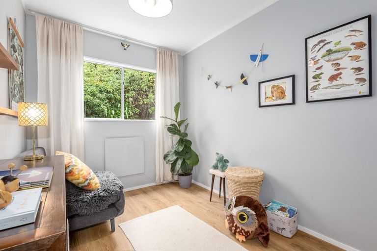 Photo of property in 59b Volga Street, Island Bay, Wellington, 6023