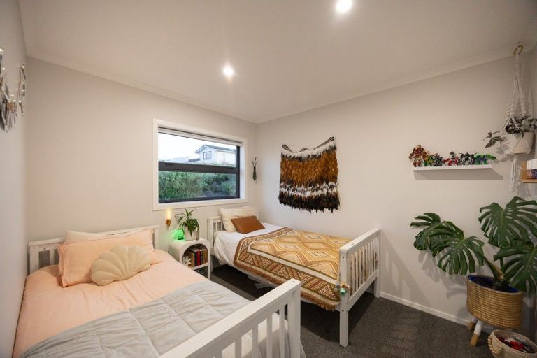 Photo of property in 24 Marine Parade South, Foxton Beach, Foxton, 4815