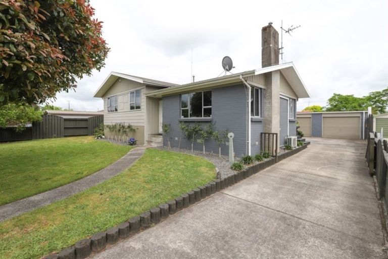 Photo of property in 14 Arkle Place, Nawton, Hamilton, 3200