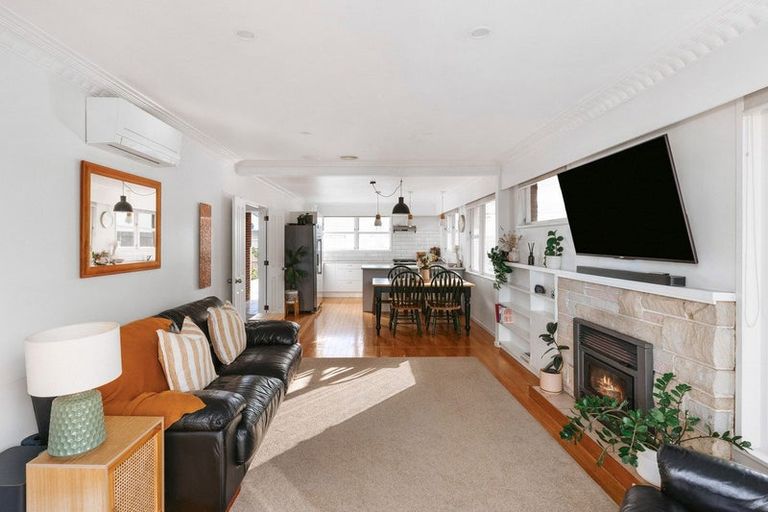Photo of property in 25 Short Street, Otumoetai, Tauranga, 3110