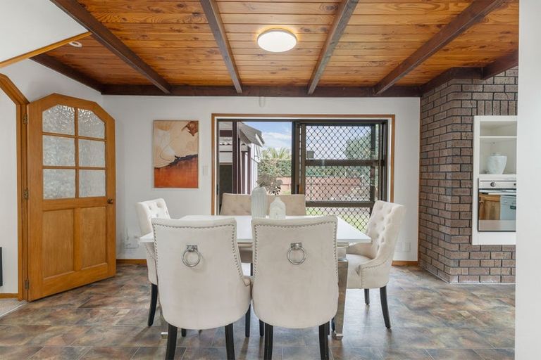 Photo of property in 46a East Coast Road, Milford, Auckland, 0620