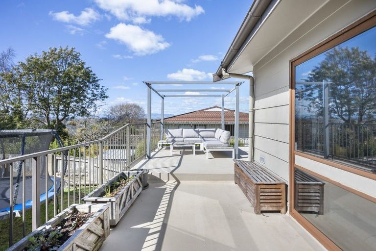 Photo of property in 6 Rangeview Place, Feilding, 4702