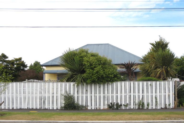 Photo of property in 1/27 Sullivan Avenue, Woolston, Christchurch, 8023