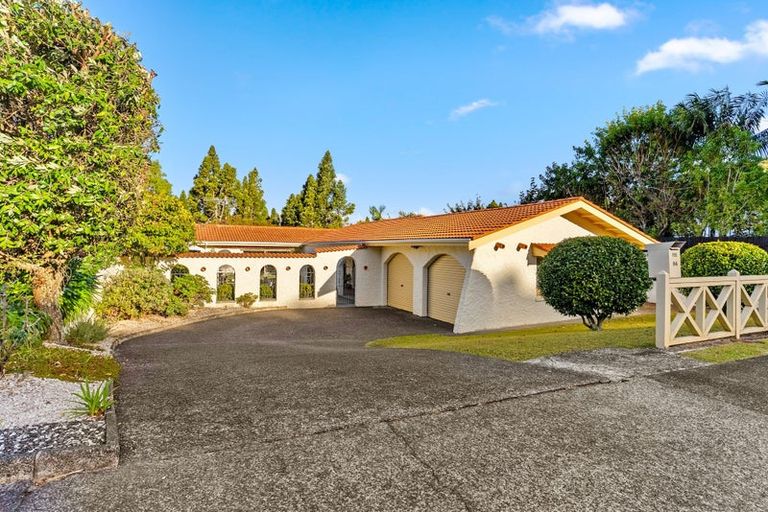 Photo of property in 84 Chelsea View Drive, Chatswood, Auckland, 0626