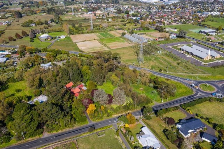 Photo of property in 1 Ranfurly Road, Alfriston, Auckland, 2105