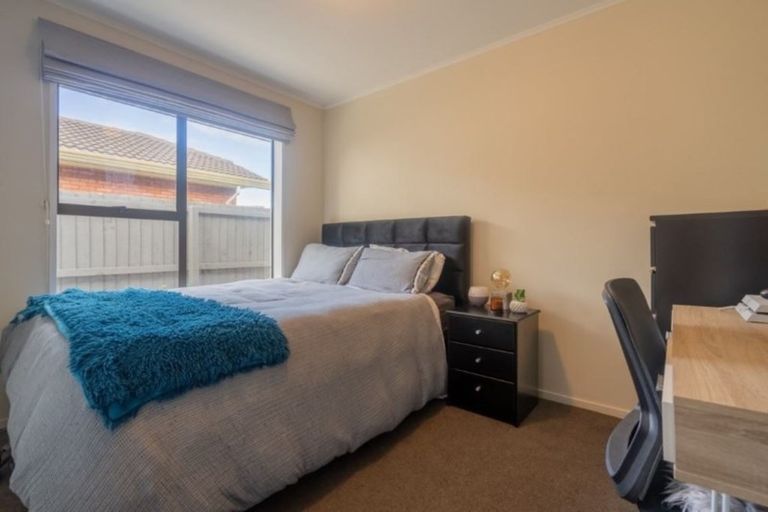 Photo of property in 5 Exton Street, Redwood, Christchurch, 8051