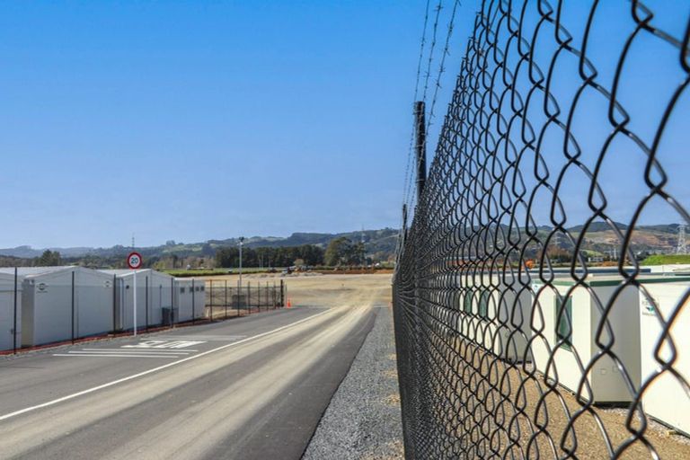 Photo of property in 1187a Great South Road, Runciman, Drury, 2578