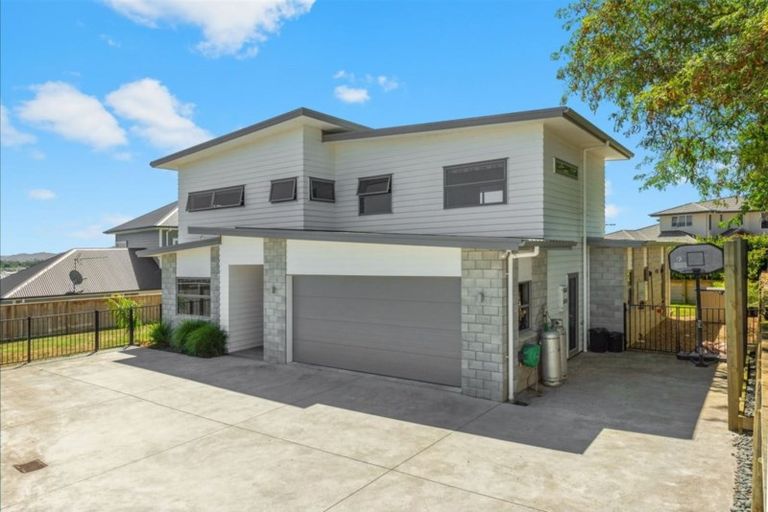 Photo of property in 27 Longbow Terrace, Flagstaff, Hamilton, 3210