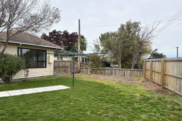Photo of property in 212 Burwood Road, Burwood, Christchurch, 8083