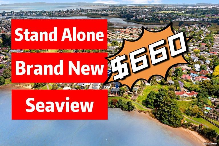 Photo of property in 7/24 Carnoustie Drive, Wattle Downs, Auckland, 2103