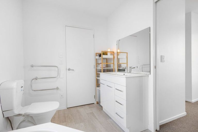 Photo of property in 24b Buccleugh Street, Phillipstown, Christchurch, 8011