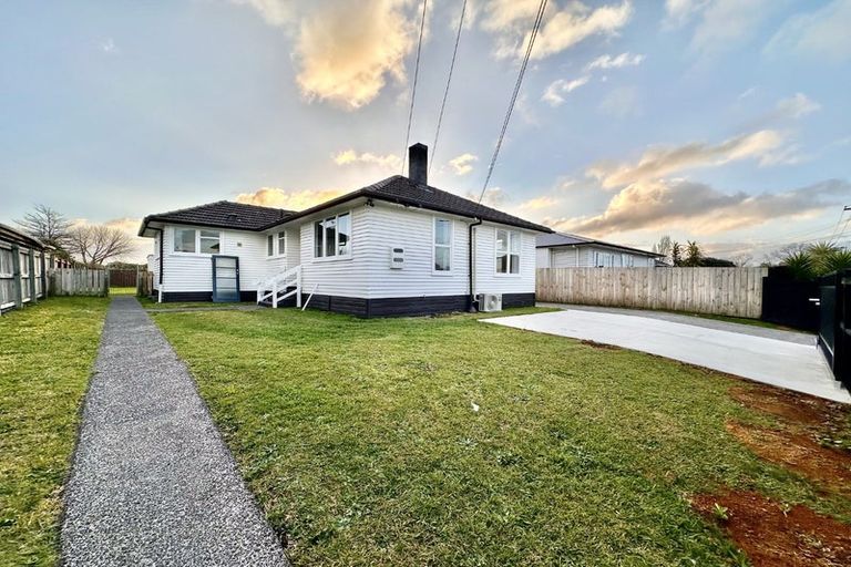 Photo of property in 42 Watts Road, Manurewa, Auckland, 2102