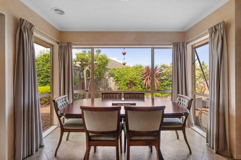 Photo of property in 24 Elmbridge Place, Owhata, Rotorua, 3010