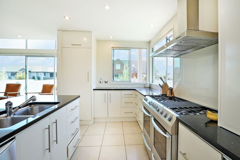 Photo of property in 83 Rosewood Drive, Rosedale, Invercargill, 9810