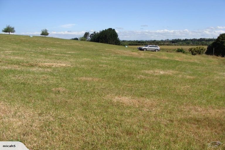 Photo of property in 95c Mcleod Road, Waipapa, 0295