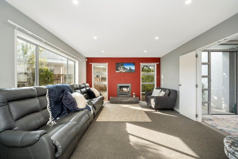 Photo of property in 16 Coral Drive, Papamoa Beach, Papamoa, 3118
