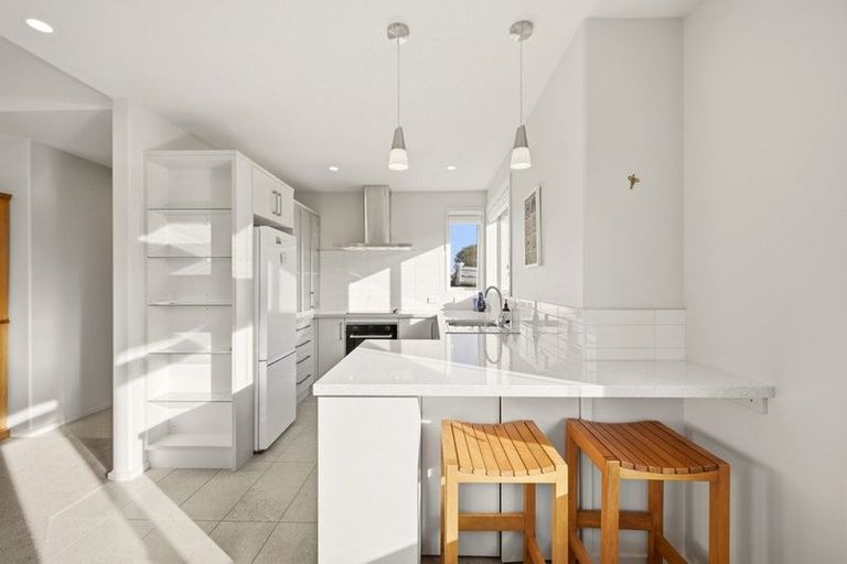 Photo of property in 1/166 Harewood Road, Papanui, Christchurch, 8053