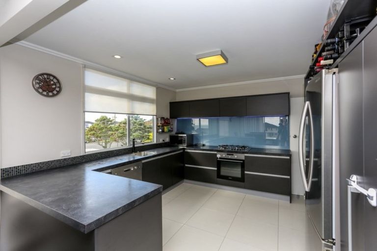 Photo of property in 4 Carver Place, Lynmouth, New Plymouth, 4310