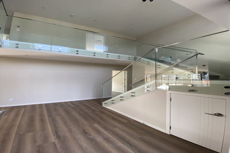 Photo of property in 5 Bendridge Street, Flat Bush, Auckland, 2019