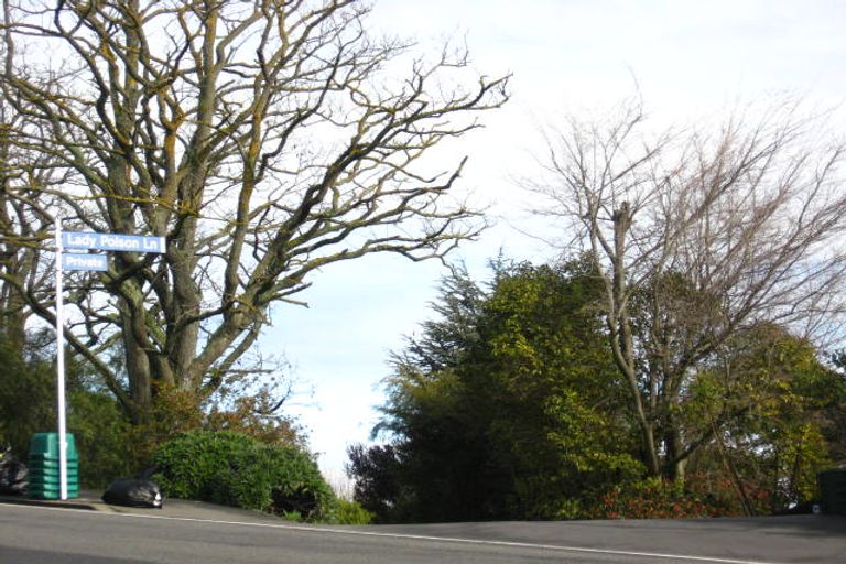 Photo of property in 10 Lady Polson Lane, Cashmere, Christchurch, 8022