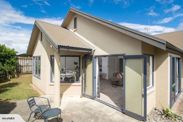 Photo of property in 67 Dalton Drive, Papamoa Beach, Papamoa, 3118