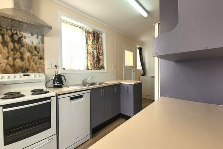 Photo of property in 65 Mckillop Street, Ranui, Porirua, 5024