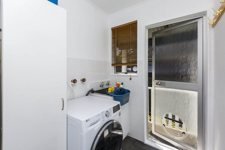 Photo of property in 81 Gemstone Drive, Birchville, Upper Hutt, 5018