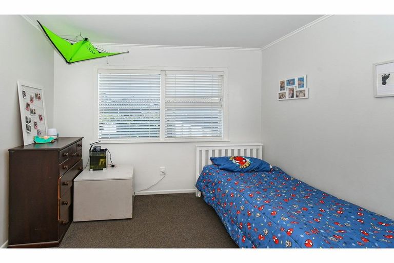 Photo of property in 40 Orion Street, Papakura, 2110