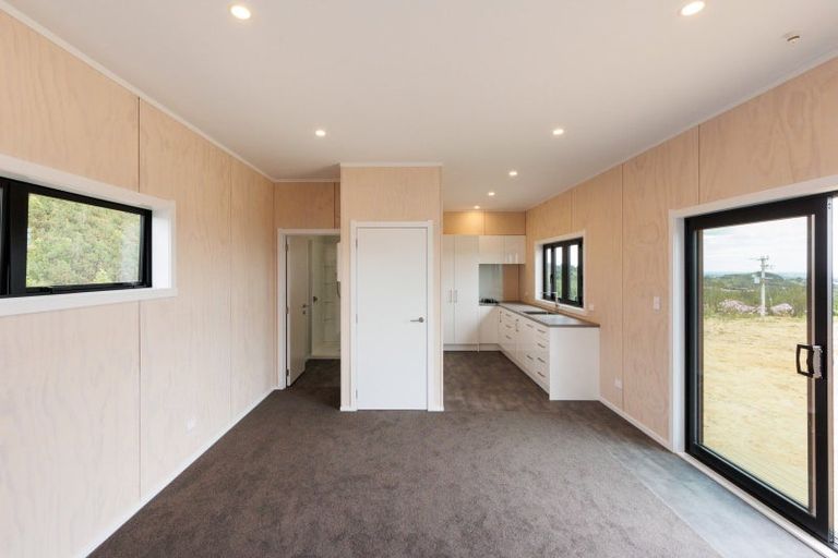 Photo of property in 323 Ngahere Park Road, Turitea, Palmerston North, 4472