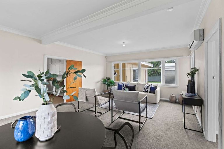 Photo of property in 31 Florence Avenue, Palmerston North, 4414