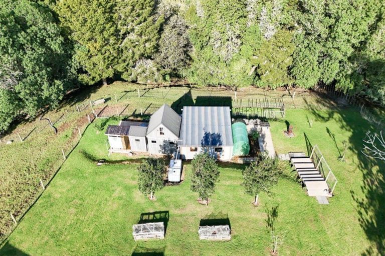 Photo of property in 68 Waitaheke Road, Ohaeawai, Kaikohe, 0472