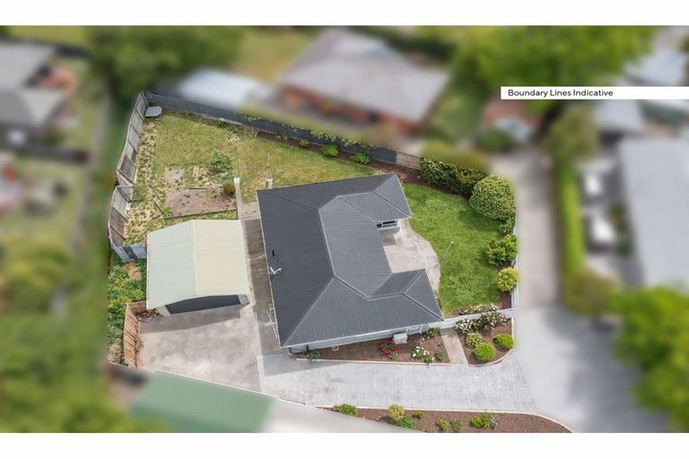 Photo of property in 16b Opal Place, Casebrook, Christchurch, 8051