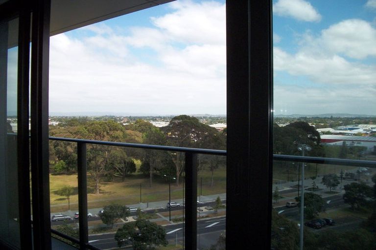 Photo of property in Twin Towers, 801/17 Putney Way, Manukau, Auckland, 2104