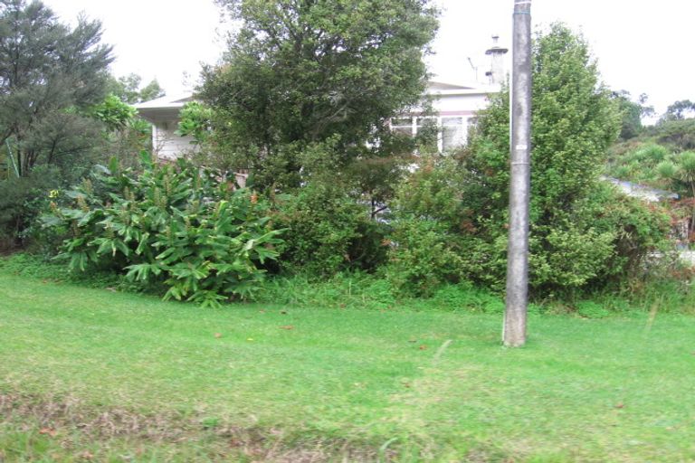 Photo of property in 6 Marae Road, Greenhithe, Auckland, 0632