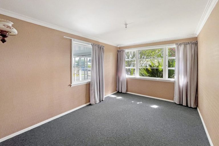 Photo of property in 8 Derby Street, Levin, 5510