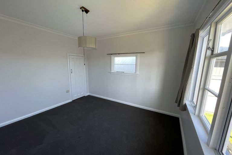 Photo of property in 7 Tupoki Street, Glen Avon, New Plymouth, 4312