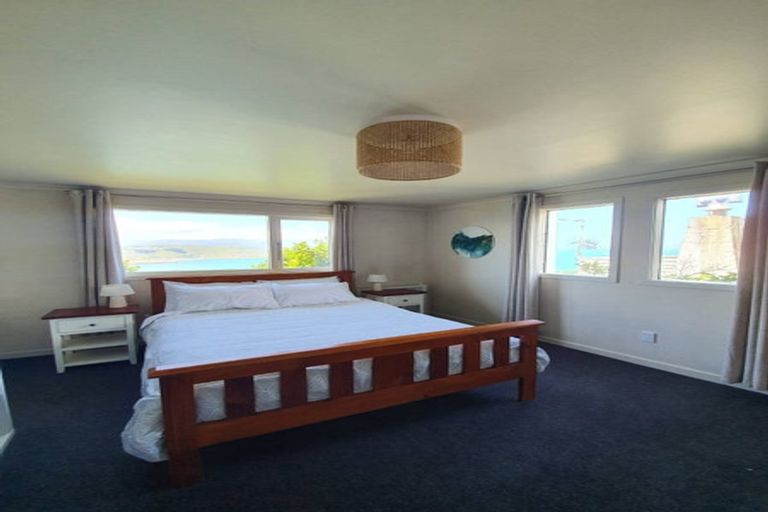 Photo of property in 27 View Road, Houghton Bay, Wellington, 6023