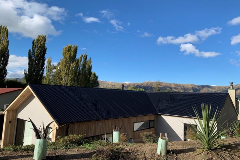 Photo of property in 32 Kingan Road, Luggate, Cromwell, 9383