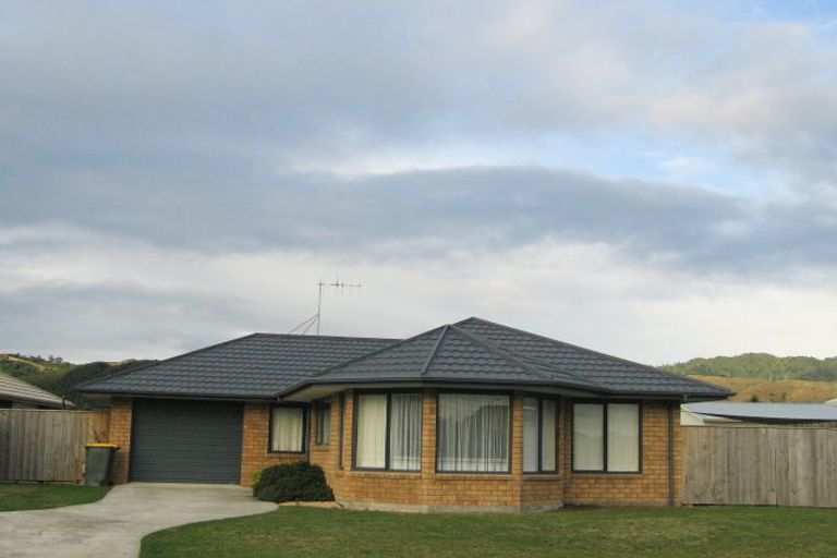 Photo of property in 80 Makarini Street, Paraparaumu, 5032