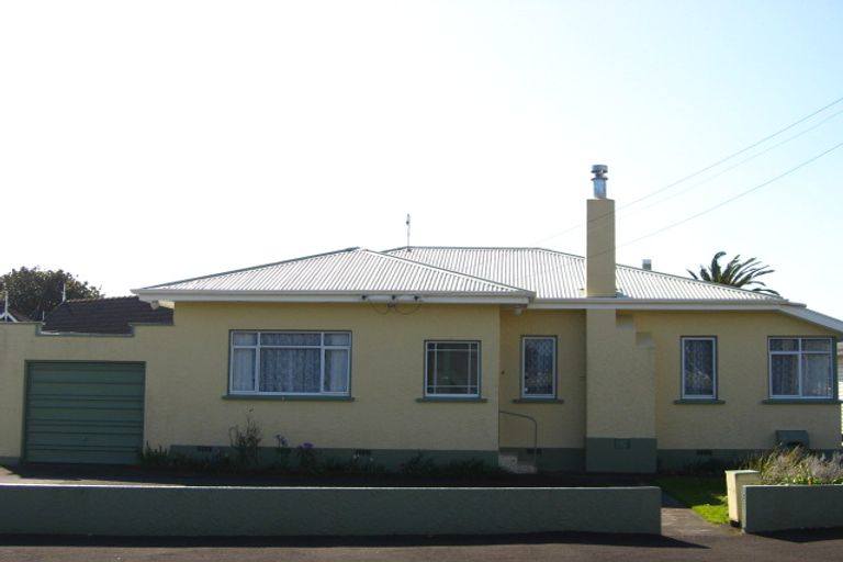 Photo of property in 7 Maratahu Street, Westown, New Plymouth, 4310