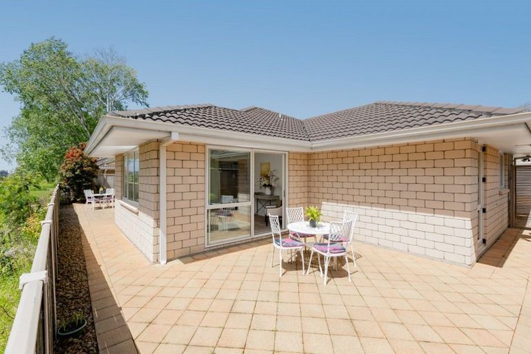 Photo of property in 11 Barossa Way, Brookfield, Tauranga, 3110