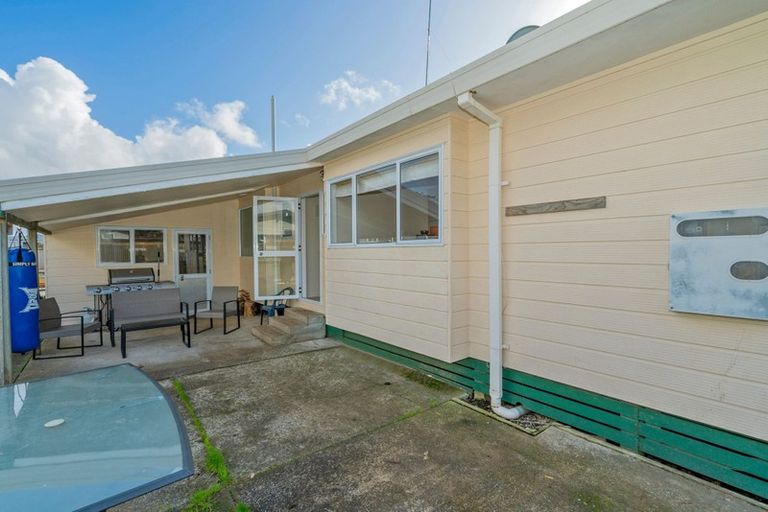 Photo of property in 28 Sarah Avenue, Whitianga, 3510