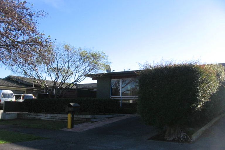 Photo of property in 41 Terry Crescent, Milson, Palmerston North, 4414