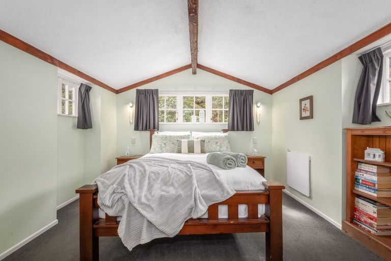 Photo of property in 19 Mimihau Grove, Wainuiomata, Lower Hutt, 5014